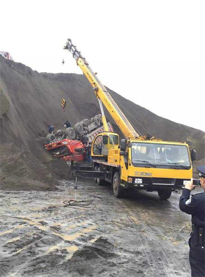 淮阳上犹道路救援